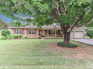 634 Springdale Rd, Statesville, NC 28677