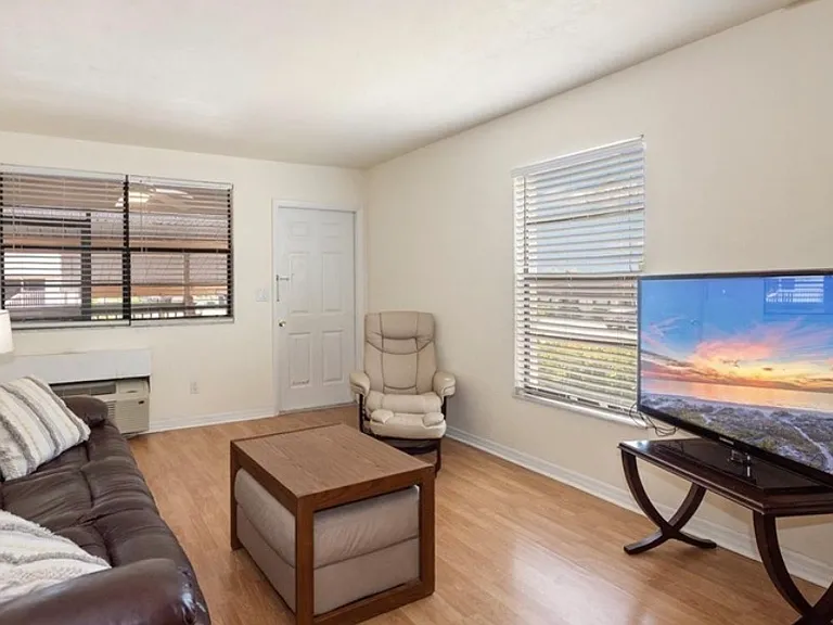 9380 Lennex Ln #711 — Photo 1