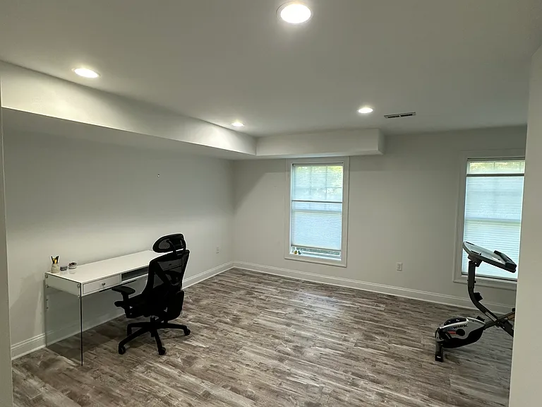 85 Camp Ave #8B — Photo 7