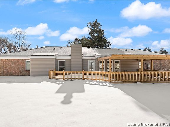 5th image of 8526 Brock Road