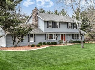 N31W29849 Franciscan Rd, Pewaukee, WI 53072