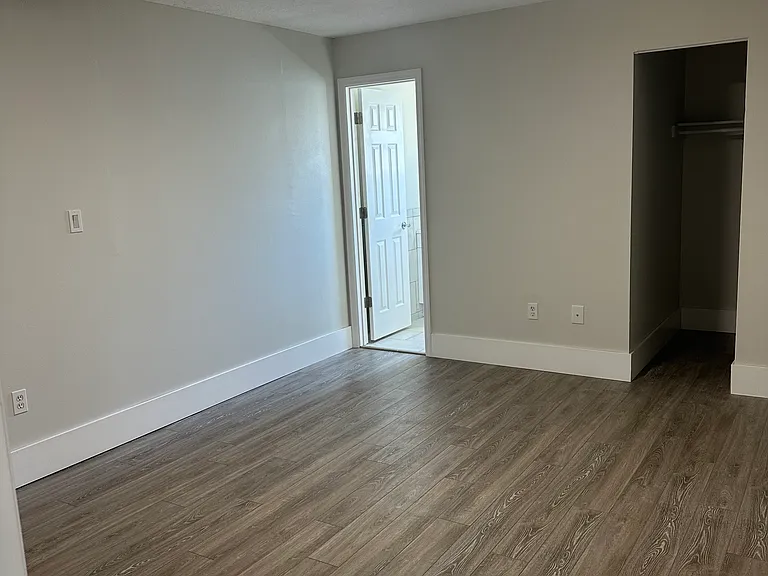 401 Higgs Ave NW — Photo 5