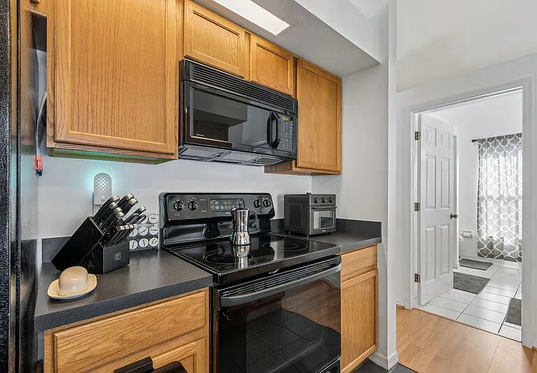 1898 76th Pl N — Photo 12
