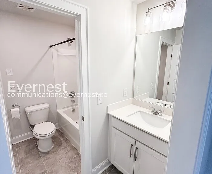 732 Prescott Ln — Photo 25