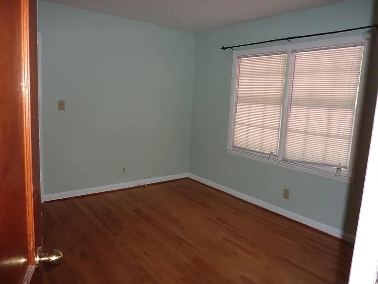 613 Densley Dr — Photo 14