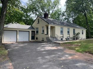130 McNamara Rd, Spring Valley, NY 10977
