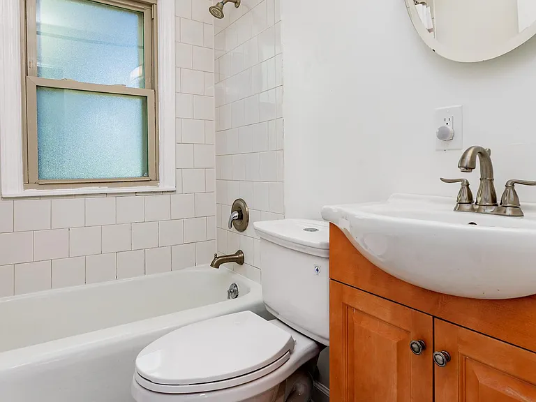 4423 Vance Ave — Photo 24