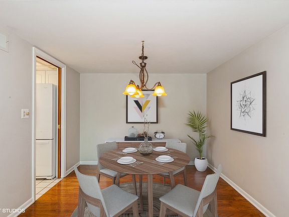 5th image of 5300 Walnut Ave APT 14D