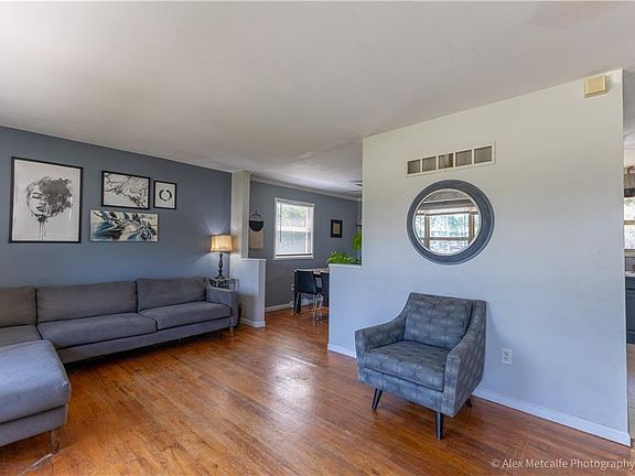 3rd image of 1512 NW 65th Ter