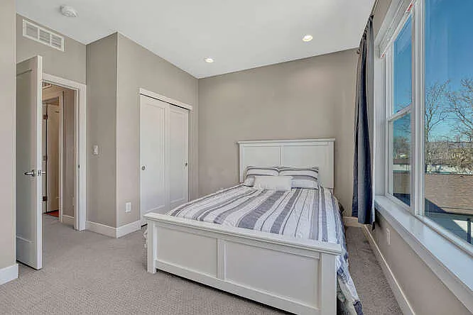 Second bedroom suite with bathroom, top floor