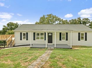 1380 Ridgecrest Ave, Kingsport, TN 37660