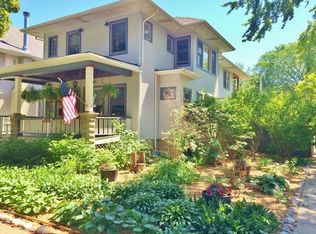 3803 N Ridgeway Ave, Chicago, IL 60618