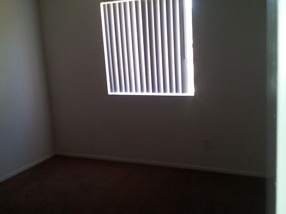 4th image of 806 E Carol Ave APT 111