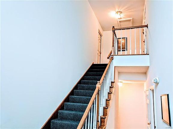 3rd image of 3671 Colonia Place Dr APT C