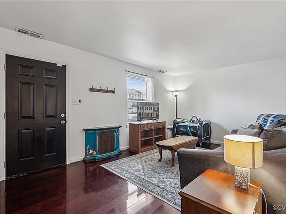 4th image of 206 Cornett St