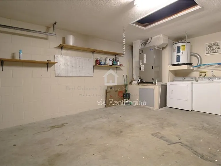 464 Briar Bay Cir — Photo 19