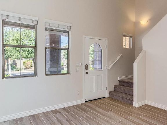 3rd image of 18911 N 43rd Way