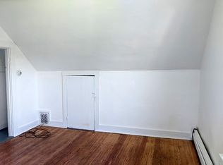 102 Willow Ave, Somerville, MA 02144