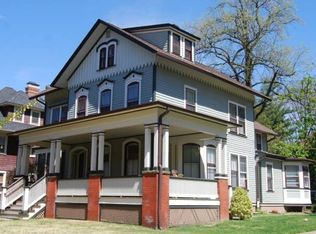 127 Midland Ave, Montclair, NJ 07042