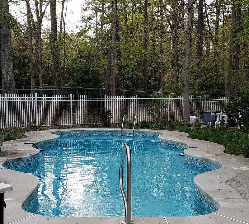 2nd image of 156 Thompson Bridge Rd