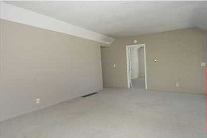 4th image of 3574 Michigan St NE