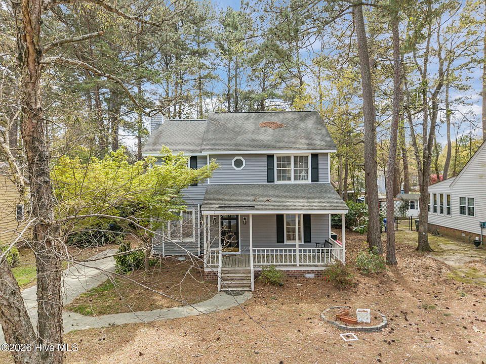 1st image of 1502 Hollybriar Lane