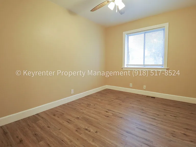 11621 N 103rd East Ave — Photo 27