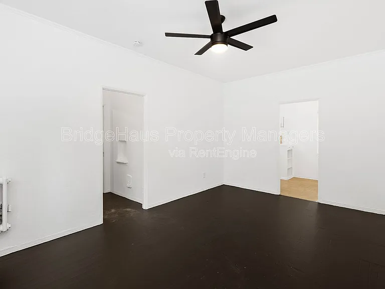 2664 6th Ave — Photo 7