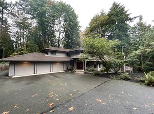 17738 NE 24th St, Redmond, WA 98052