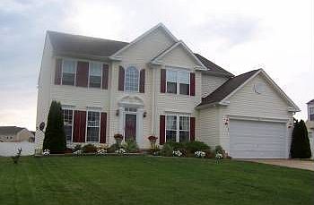 1st image of 705 Sherwood Dr