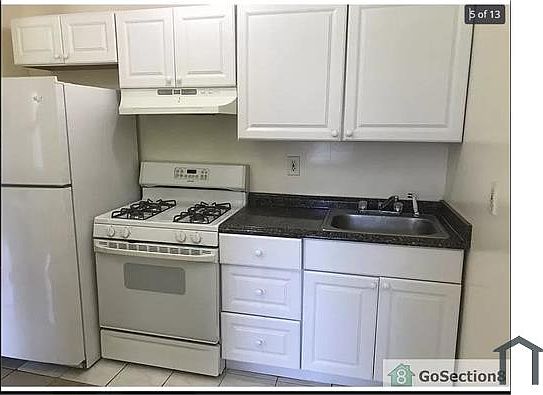3rd image of 308 Beach 70th St #2