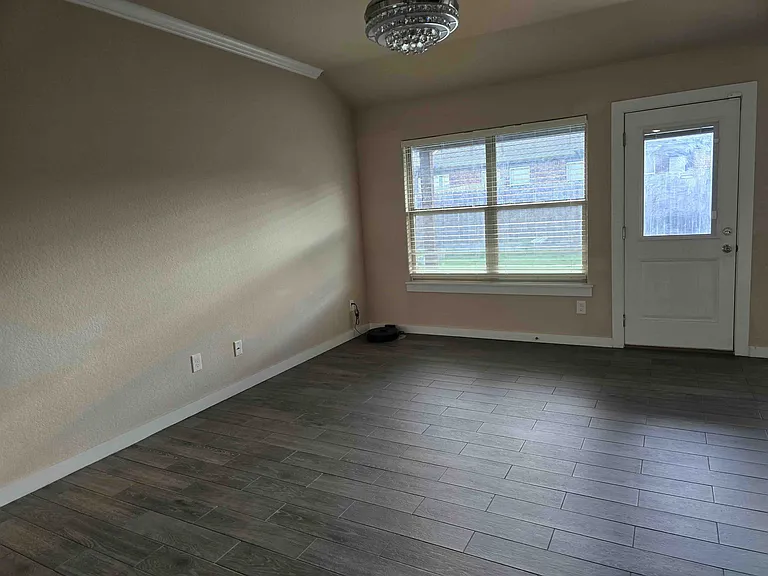 431 Red Robin St #431 — Photo 13