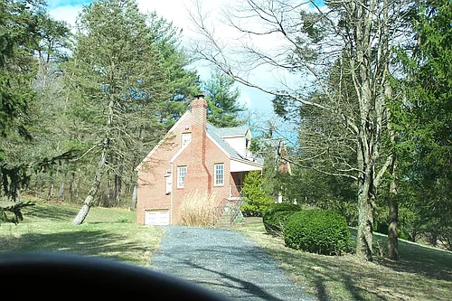 1091 Peters Mountain Rd #1 Photo 1