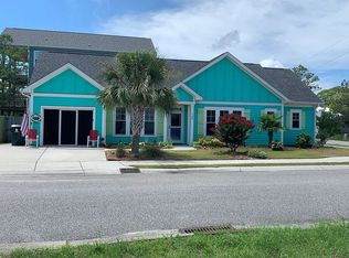 100 Island Palms Dr, Carolina Beach, NC 28428