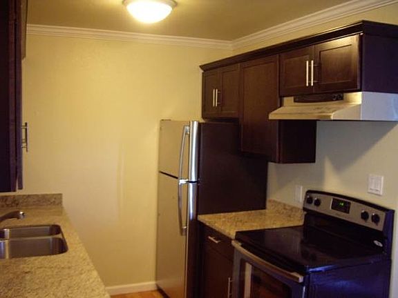 2nd image of 801 Meadowsweet Dr APT D