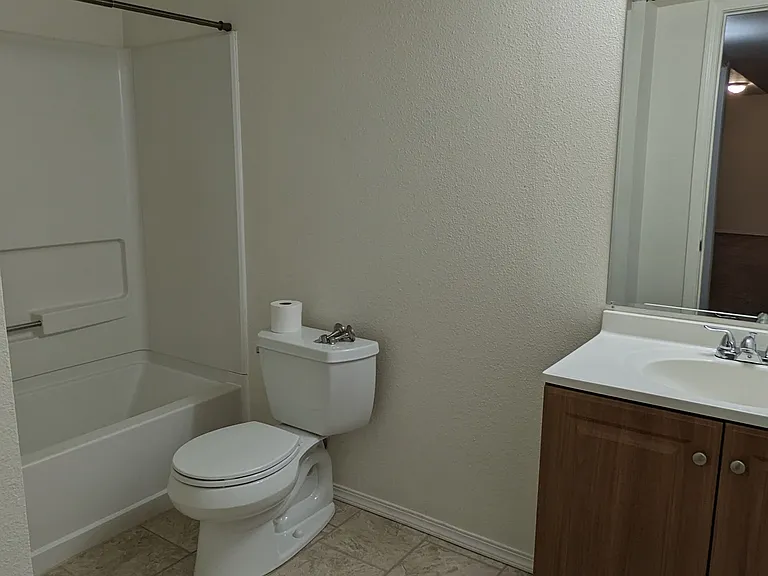 5444 Hicks Dr — Photo 21