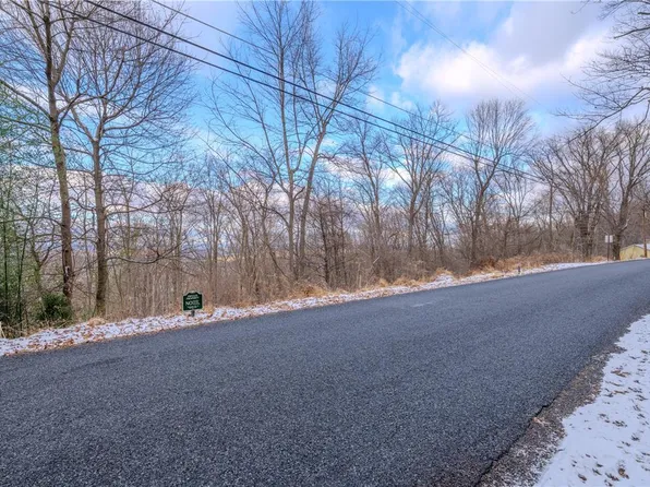 Paxinosa Rd E, Easton, PA 18040