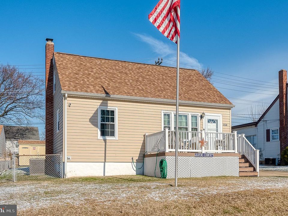 1st image of 2208 Gaylawn Dr