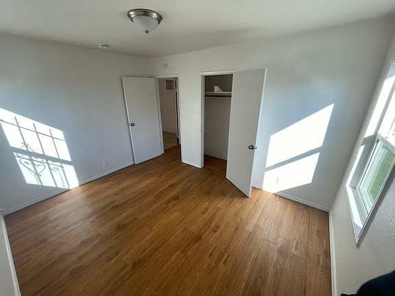 3rd image of 2766 75th Ave