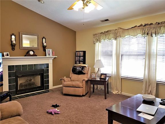 5th image of 7923 Palmaro Cir