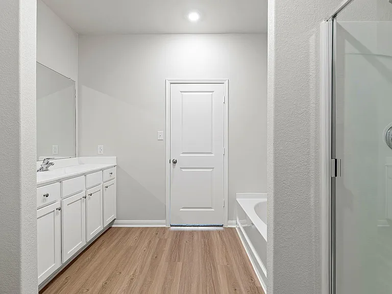 1023 Rosewood Trl — Photo 11