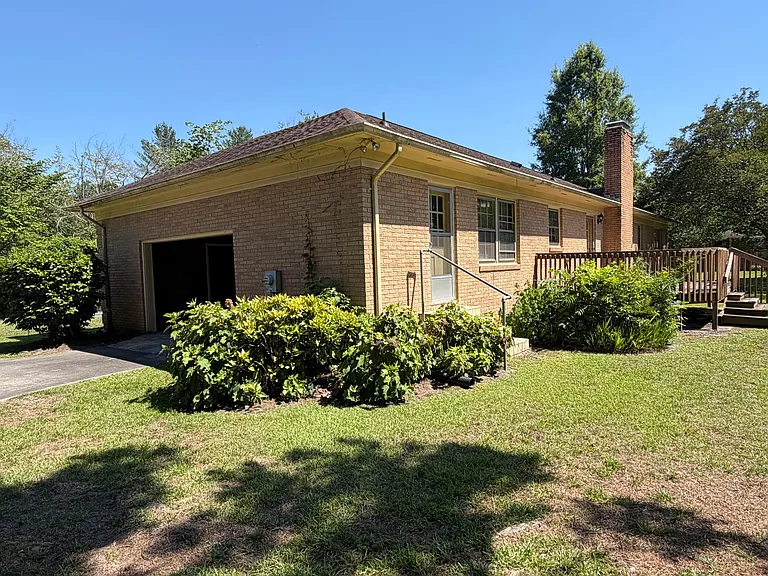 50 Aubrey Cir — Photo 28