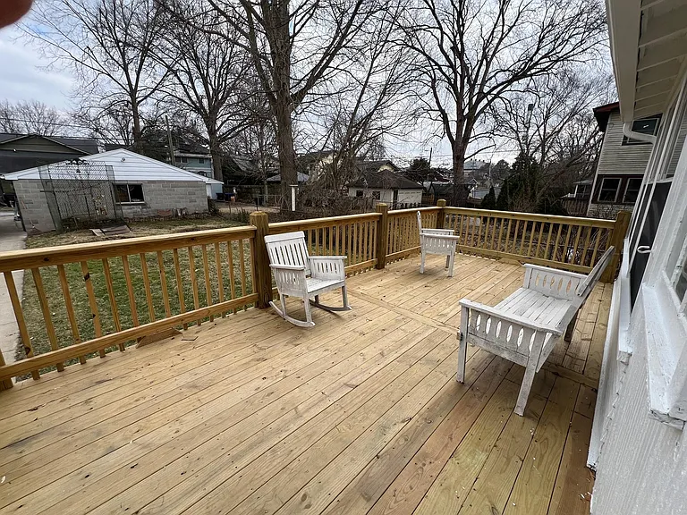 119 Hillcrest Ave — Photo 50