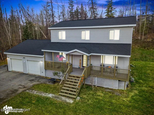 8939 E Lexington St, Palmer, AK 99645