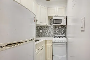 Rented by Creed Realty Group