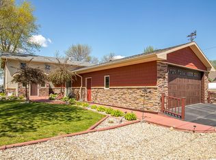 1964 Sandy Beach Rd, Clarion, IA 50525