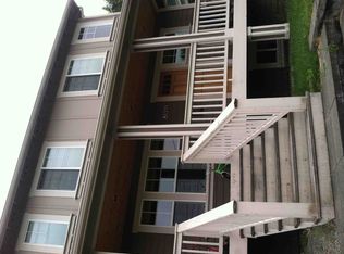 8011 19th Ave NE, Seattle, WA 98115