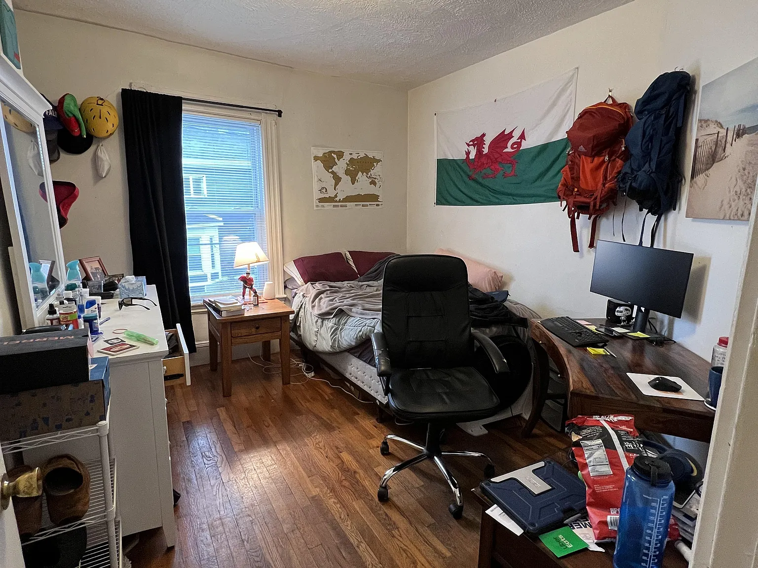 3 bed, $3,400 — Photo 4
