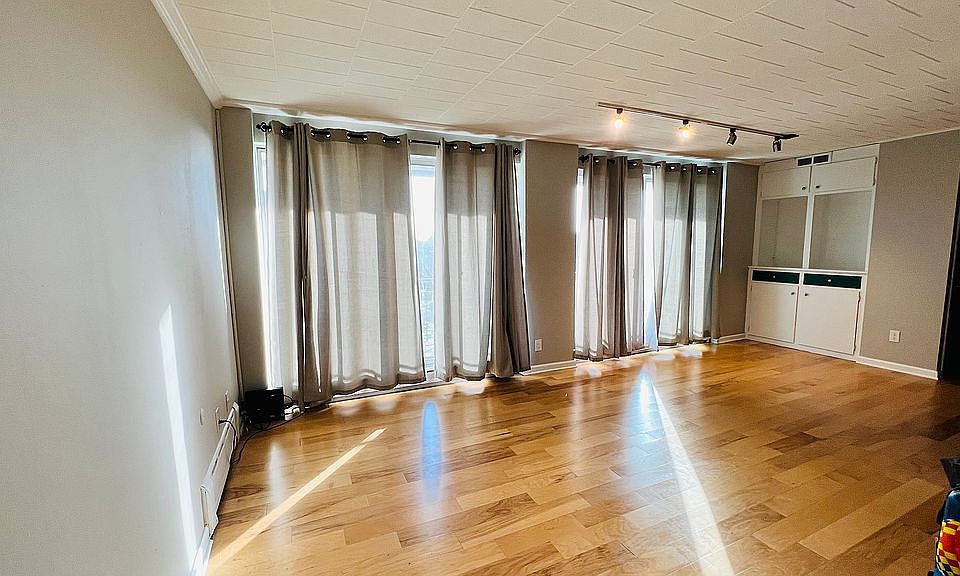 2nd image of 8300 E Jefferson Ave APT 505