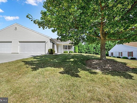 2nd image of 1369 Village Dr